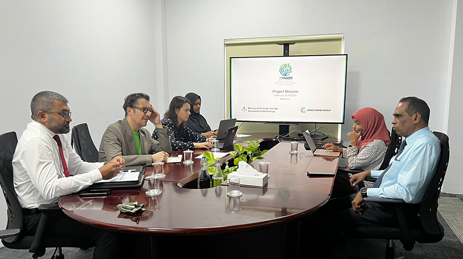 Worldbank Mission team holds discussion with the Communications Authority of Maldives.